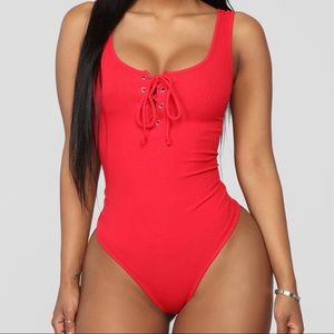FashionNova: Red Bodysuit